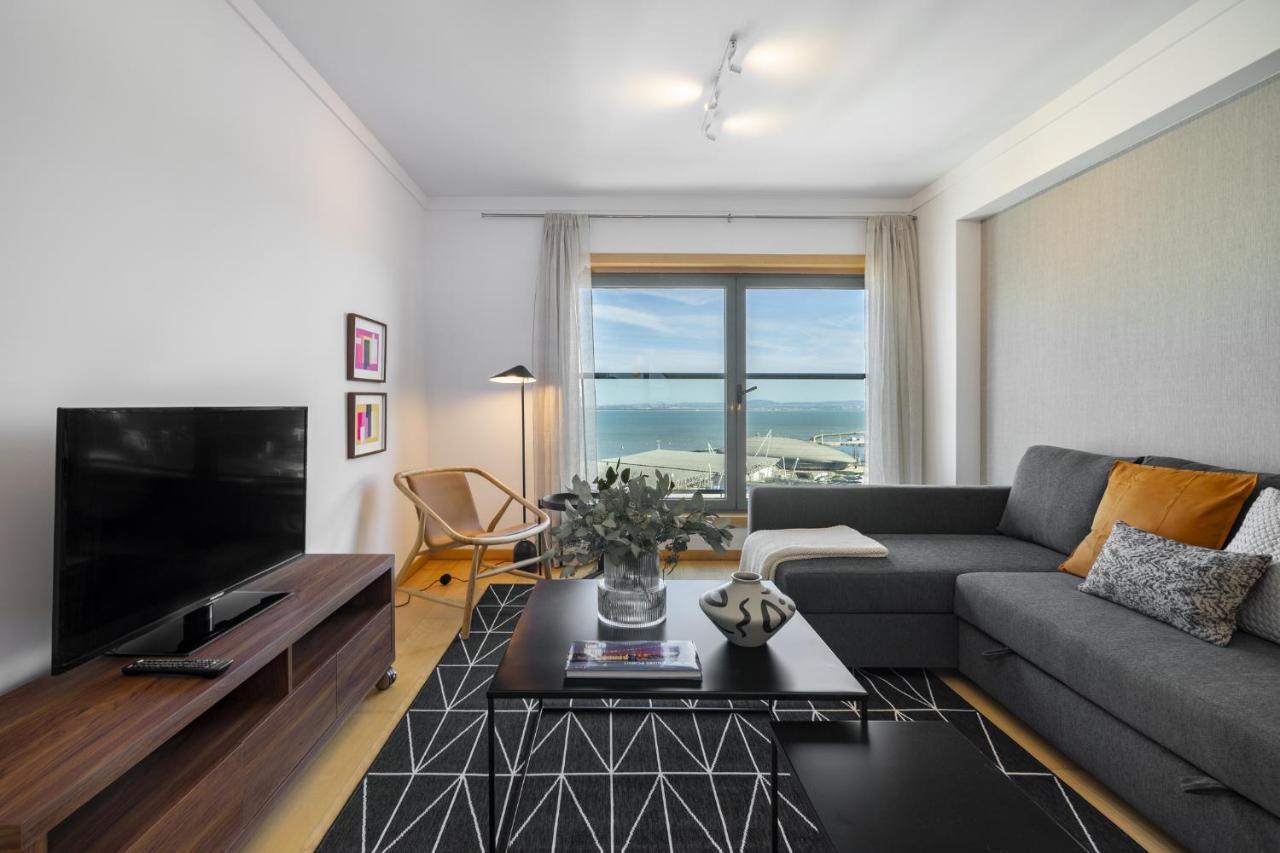Whome Panoramic View With Elevator, Ac, Garage Perfect For Families & Business Travellers Lisbon Exterior photo
