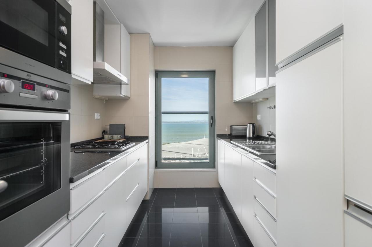 Whome Panoramic View With Elevator, Ac, Garage Perfect For Families & Business Travellers Lisbon Exterior photo